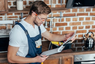 Certifications a UK Welder Should Have